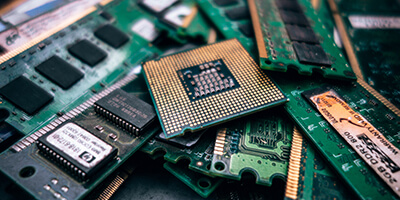 Why is recycling ewaste important?